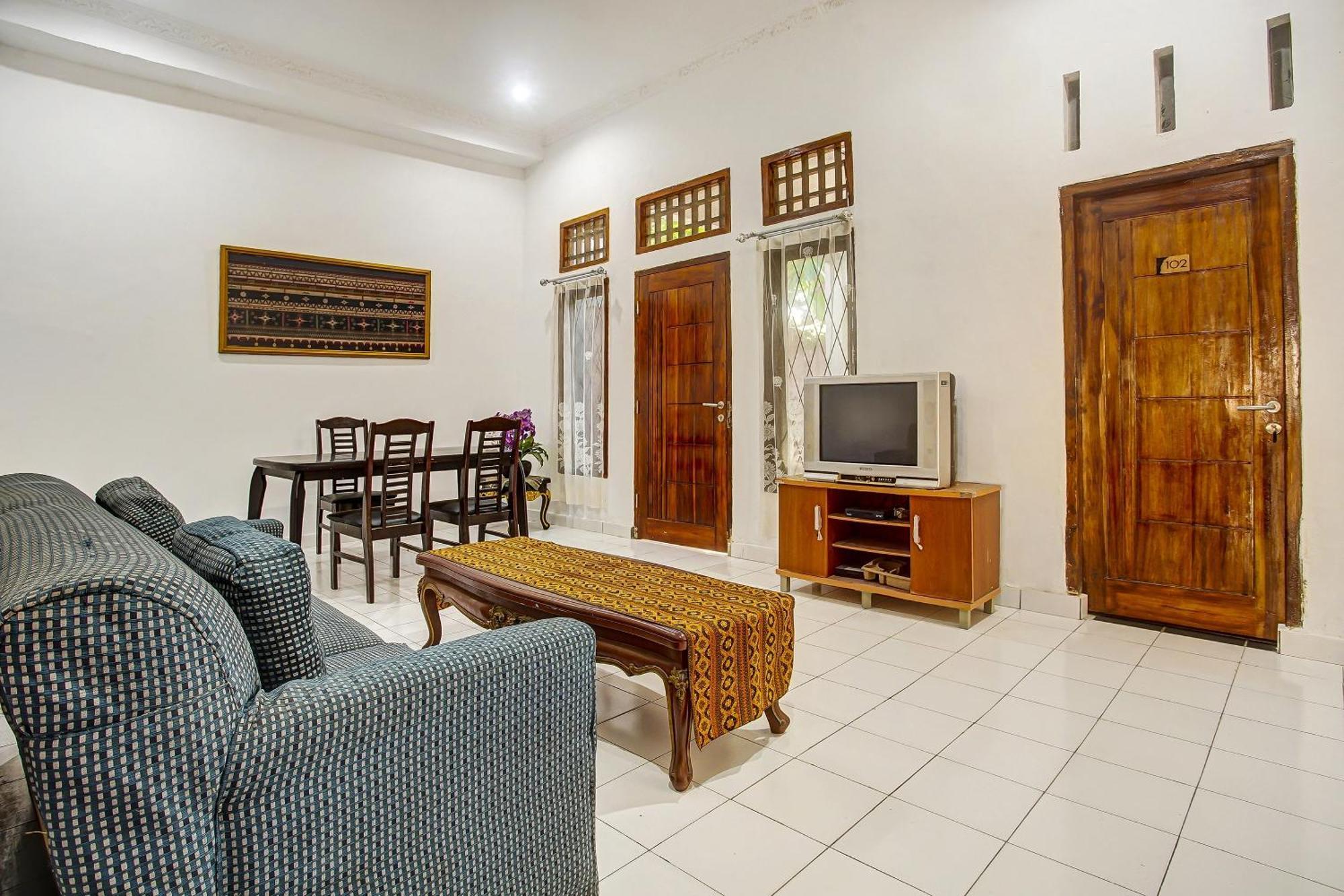Super Oyo 91055 Homestay Syariah Μπαντάρ Λαμπούνγκ Εξωτερικό φωτογραφία